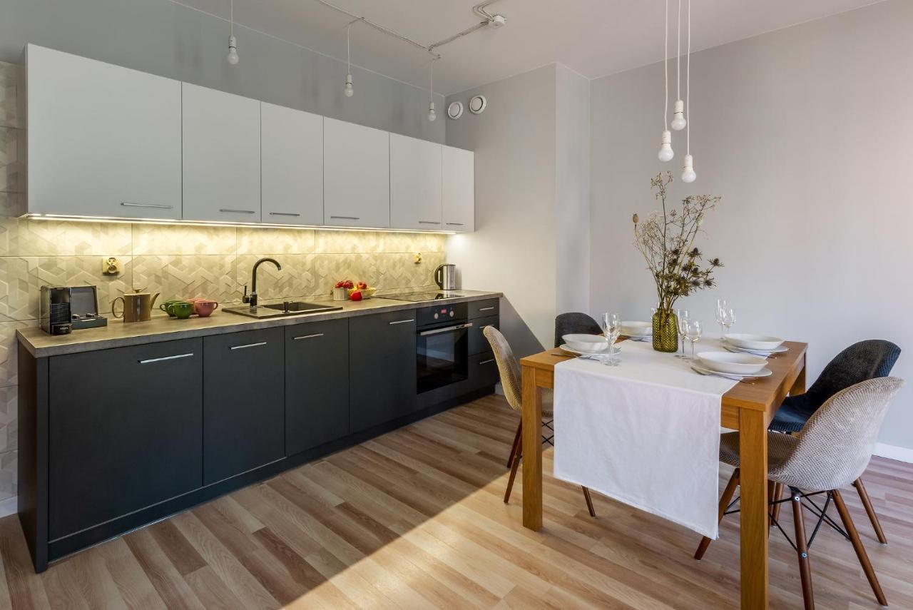 Apartamenty-Wroc Ostrow Tumski Wroclaw Exterior photo